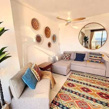 Апартаменти Sundrift Penthouse Two Large Terraces