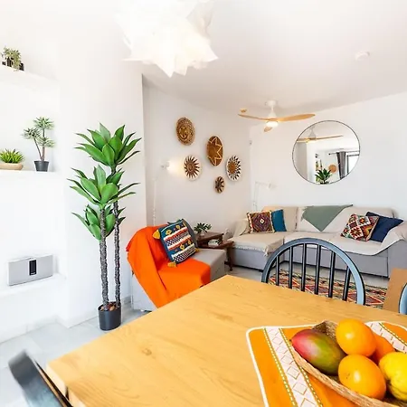 Апартаменти Sundrift Penthouse Two Large Terraces *