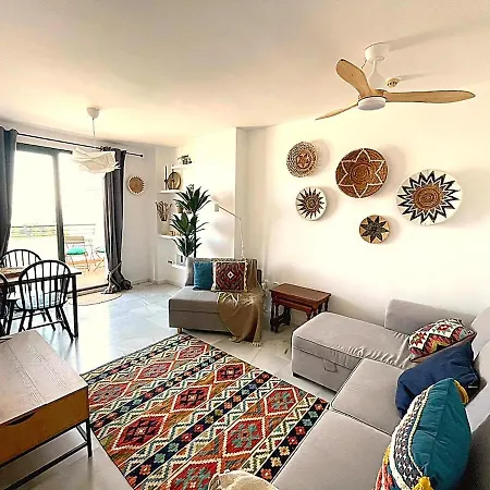 Апартаменти Sundrift Penthouse Two Large Terraces Нерха